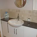Newsham Grange Farm Bed & Breakfast 4*