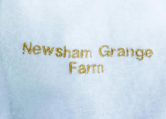 Newsham Grange Farm Couette-café Maunby