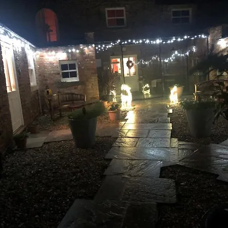 فندق مبيت وإفطار Newsham Grange Farm